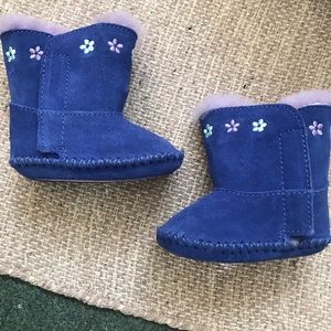 Baby Ugg booties